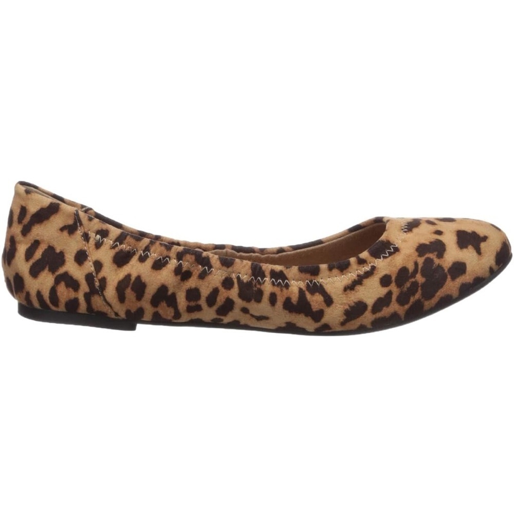 Amazon Essentials Women's Belice Ballet Flat. Size 12 W